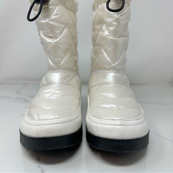 Madden Girl Icicle Boots- Size 6.5 - Picture 3 of 13